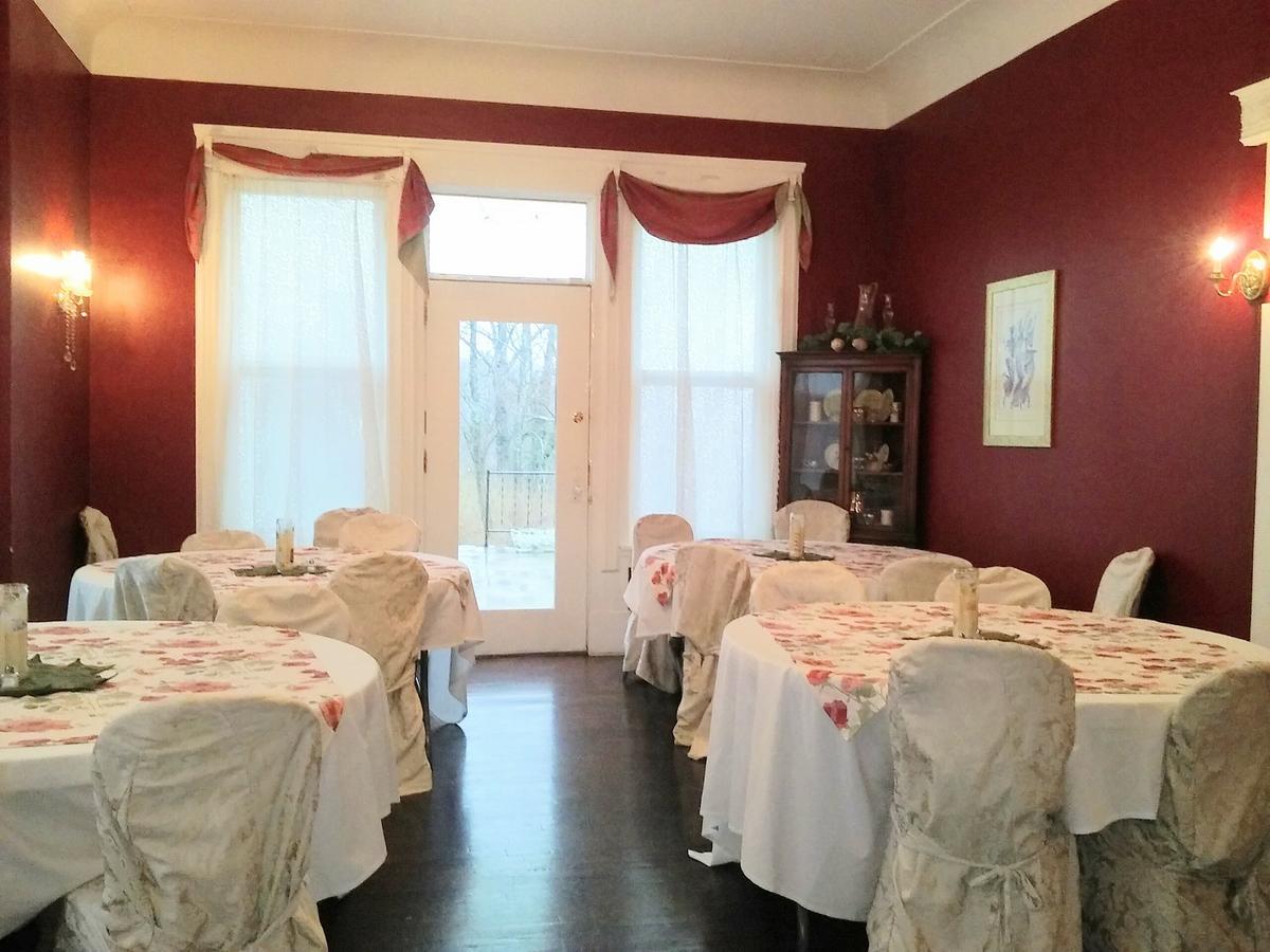 Six Acres Bed And Breakfast Cincinnati Bagian luar foto