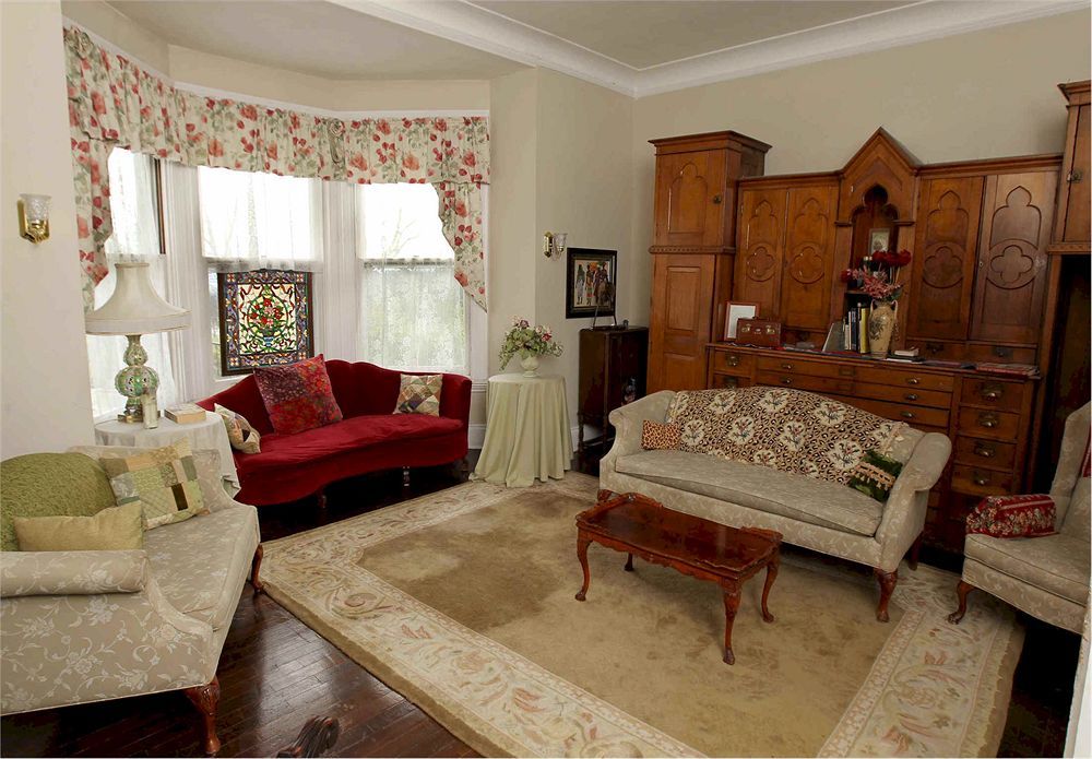 Six Acres Bed And Breakfast Cincinnati Bagian luar foto